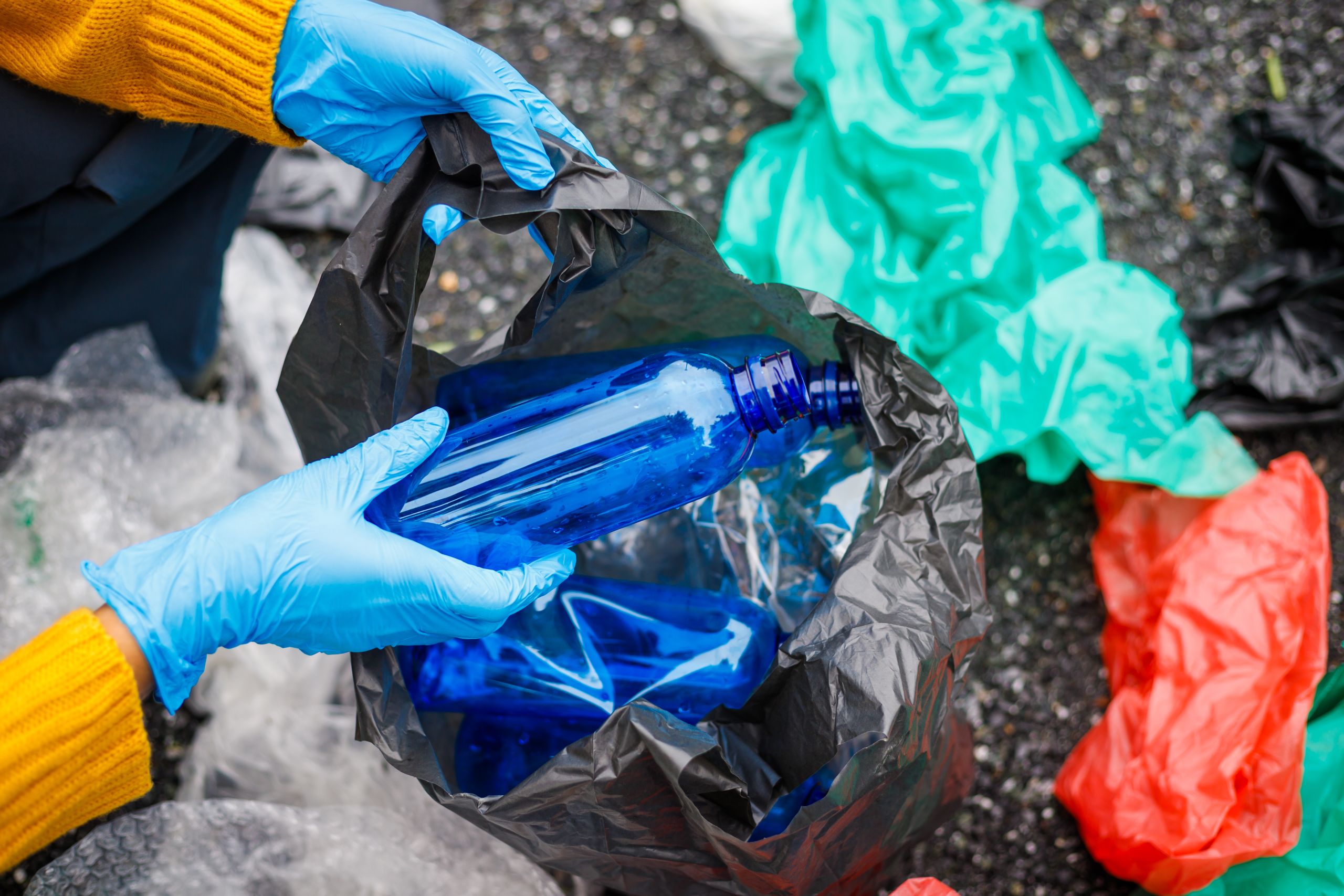 an-eco-conscious-woman-leads-a-community-cleanup-campaign-advocating-for-sustainable-living-her-actions-inspire-awareness-on-reducing-waste-recycling-and-protecting-natural-habitats