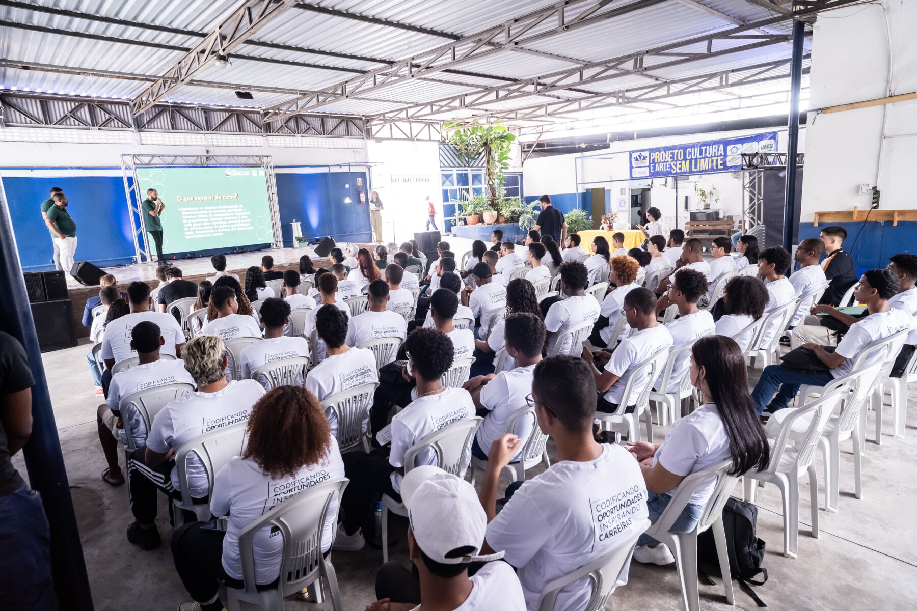 Aula inaugural Projeto Dax Code